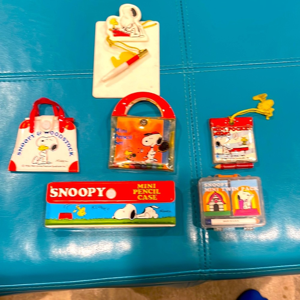 Vintage snoopy, stationary from the 60s